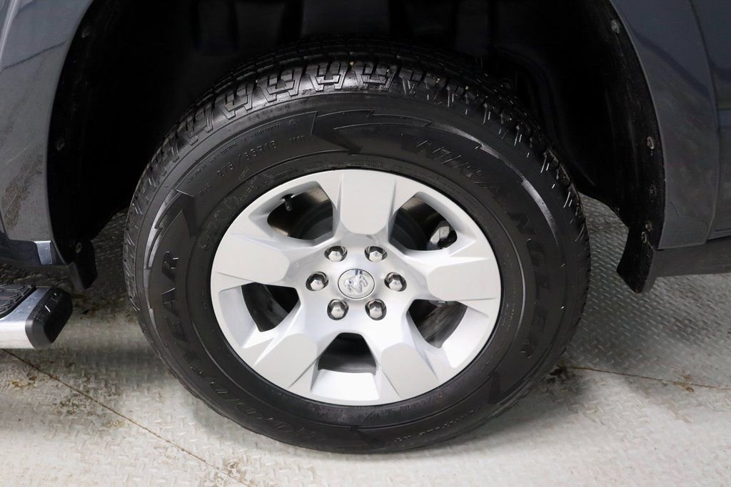 Used 2025 RAM 1500 Big Horn image 19