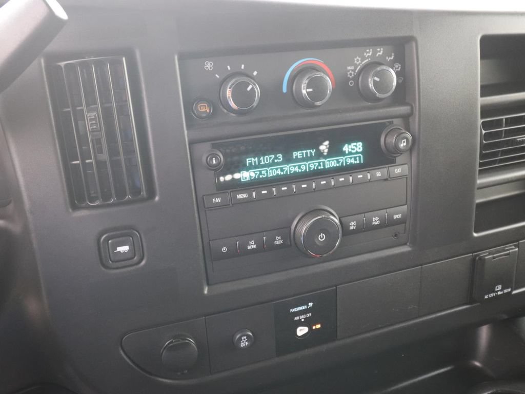 Used 2025 GMC Savana 2500 w/ Driver Convenience Package RWD image 21
