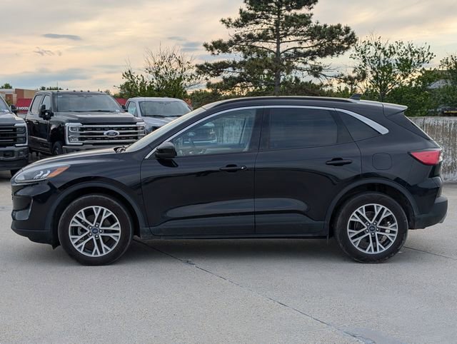 Certified 2022 Ford Escape SEL w/ Technology Package AWD/4WD image 6