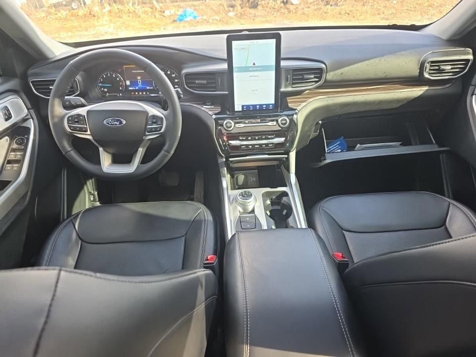 Certified 2023 Ford Explorer Limited w/ Limited Technology Package image 12
