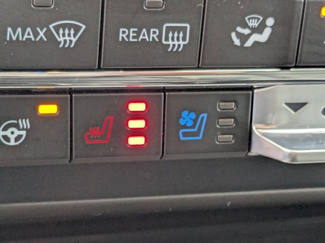 Certified 2023 Ford F350 Lariat w/ Lariat Ultimate Package image 23