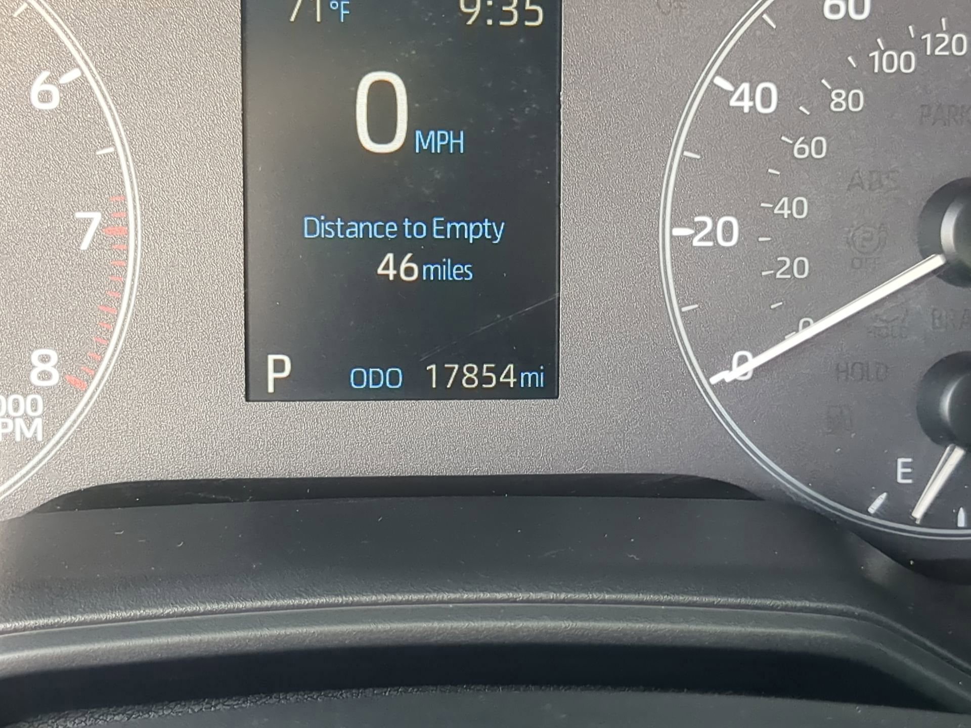 Used 2024 Toyota Corolla SE image 32