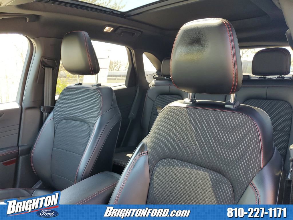 Certified 2024 Ford Escape ST-Line w/ Tech Pack #1 AWD/4WD image 12