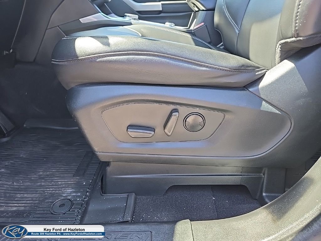 Certified 2023 Ford Explorer XLT w/ Equipment Group 202A AWD/4WD image 47