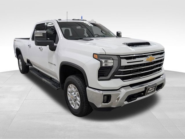 Used 2024 Chevrolet Silverado 2500 LTZ AWD/4WD image 18