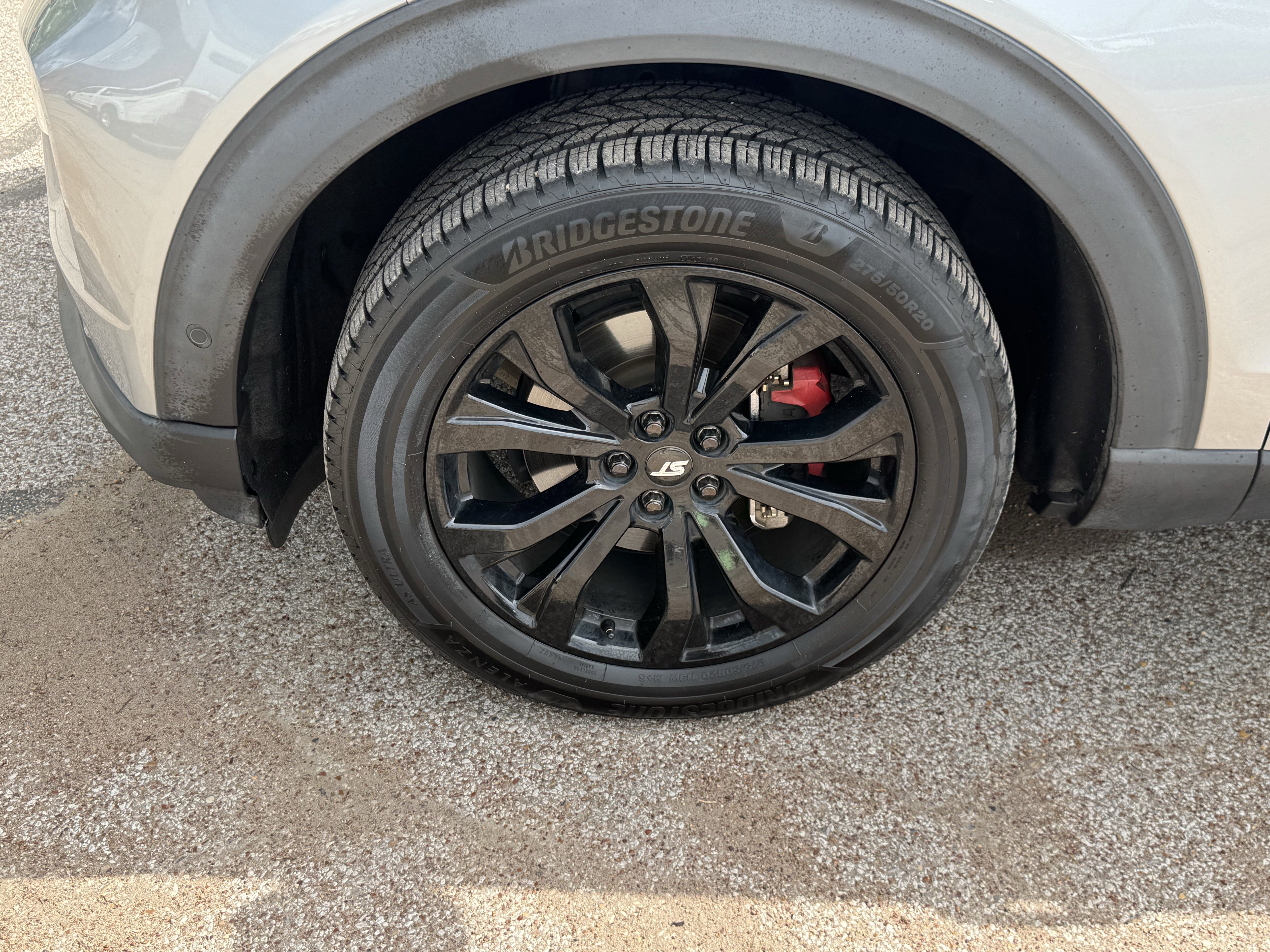 Certified 2020 Ford Explorer ST w/ Premium Technology Package image 9