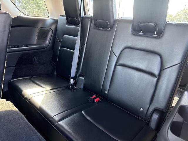 Used 2025 Nissan Pathfinder Platinum w/ Cargo Package AWD/4WD image 6