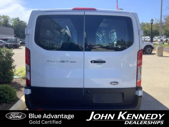 Certified 2025 Ford Transit 250 Low Roof w/ Exterior Upgrade Package RWD image 4