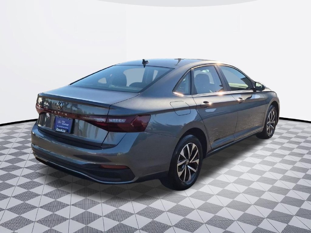 Used 2025 Volkswagen Jetta S FWD image 6