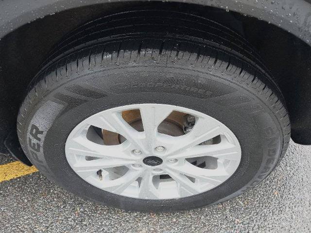 Certified 2024 Ford Escape Active AWD/4WD image 13