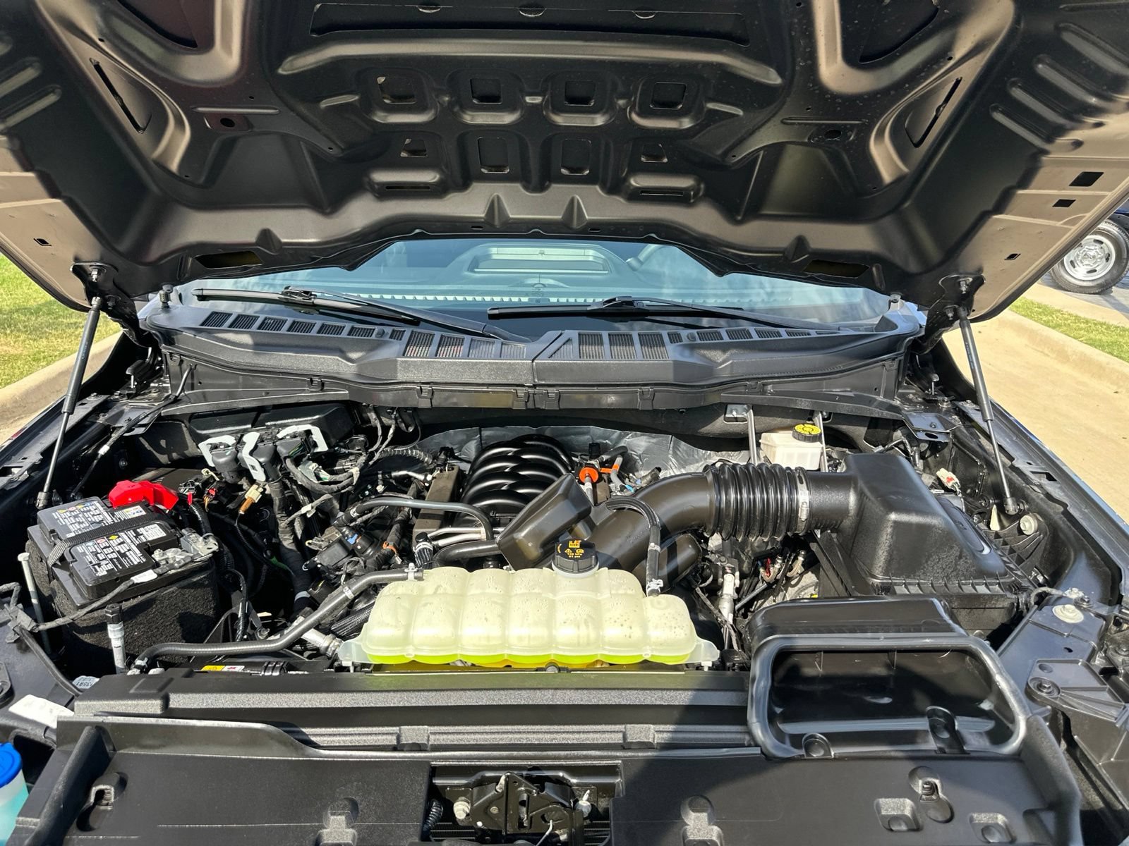 Certified 2024 Ford F150 STX AWD/4WD image 24