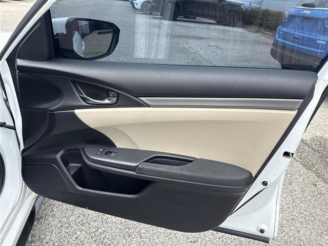 Used 2018 Honda Civic Sport image 20
