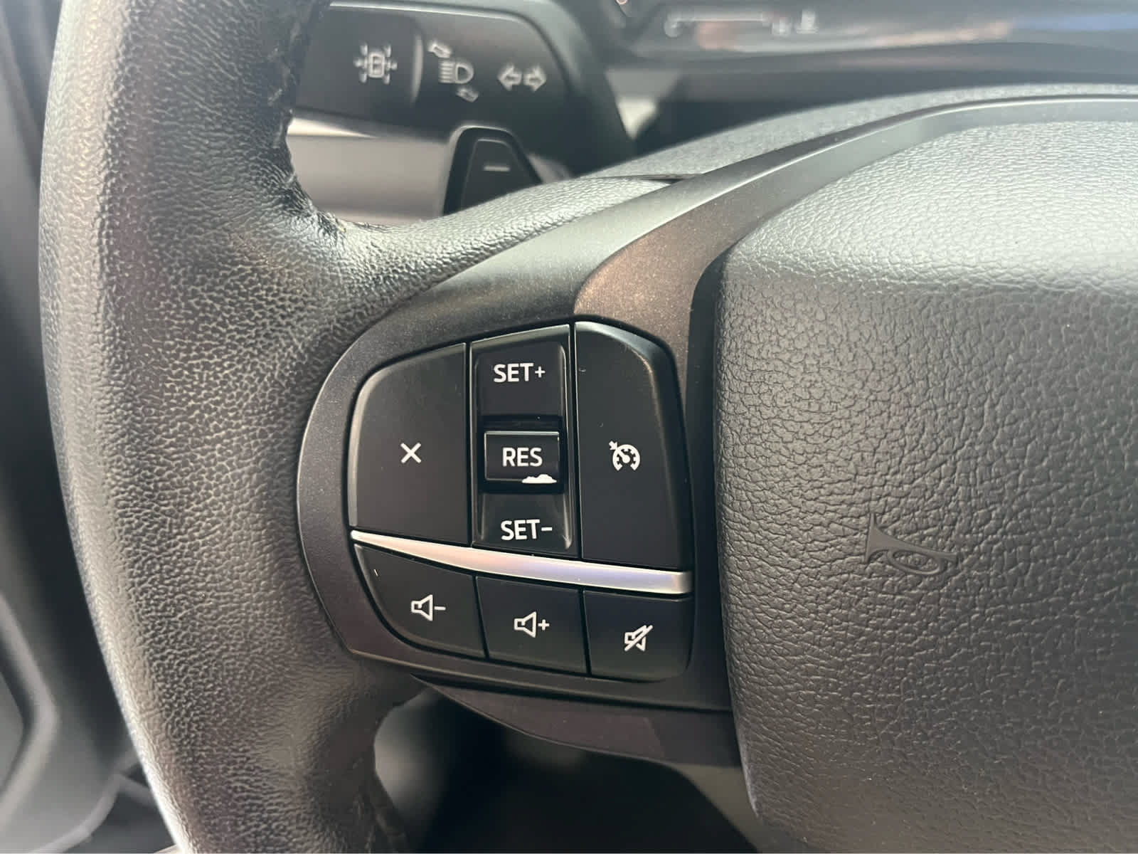 Certified 2020 Ford Explorer XLT w/ Equipment Group 202A AWD/4WD image 26