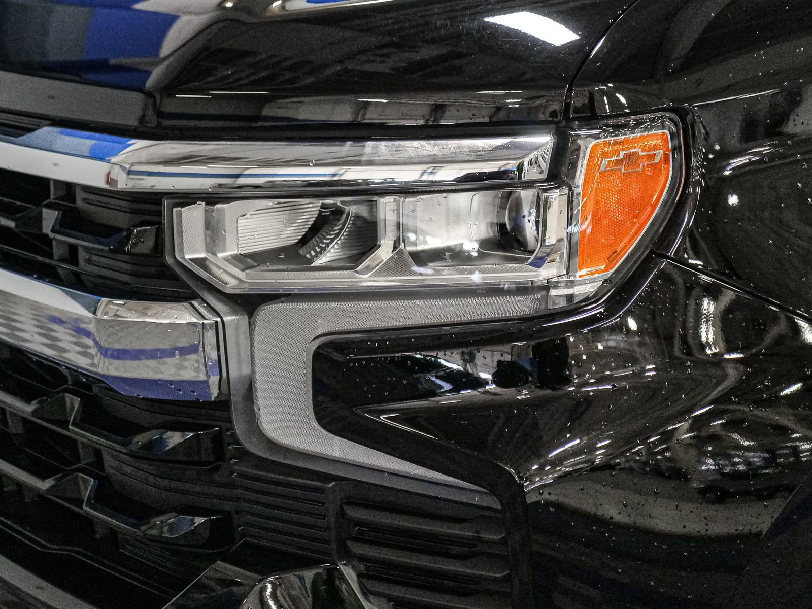 Used 2025 Chevrolet Silverado 1500 LT image 9