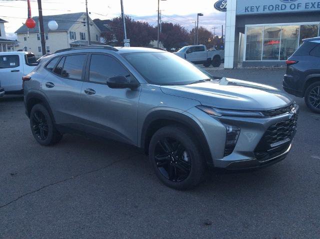 Used 2024 Chevrolet Trax ACTIV w/ Sunroof Package