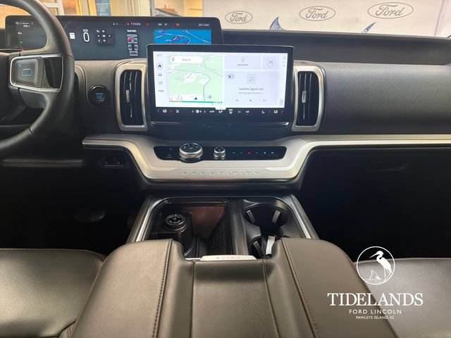 Certified 2025 Ford Expedition Active RWD image 22