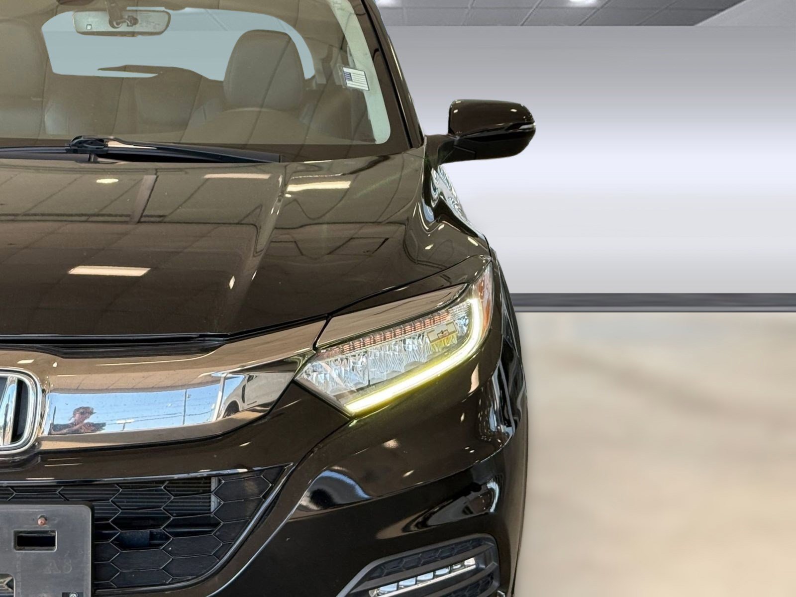 Used 2020 Honda HR-V Touring image 11