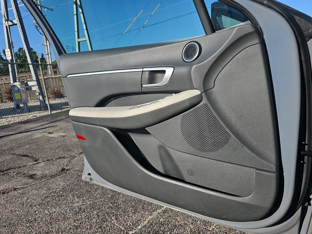 Used 2025 Hyundai Sonata SEL FWD image 24