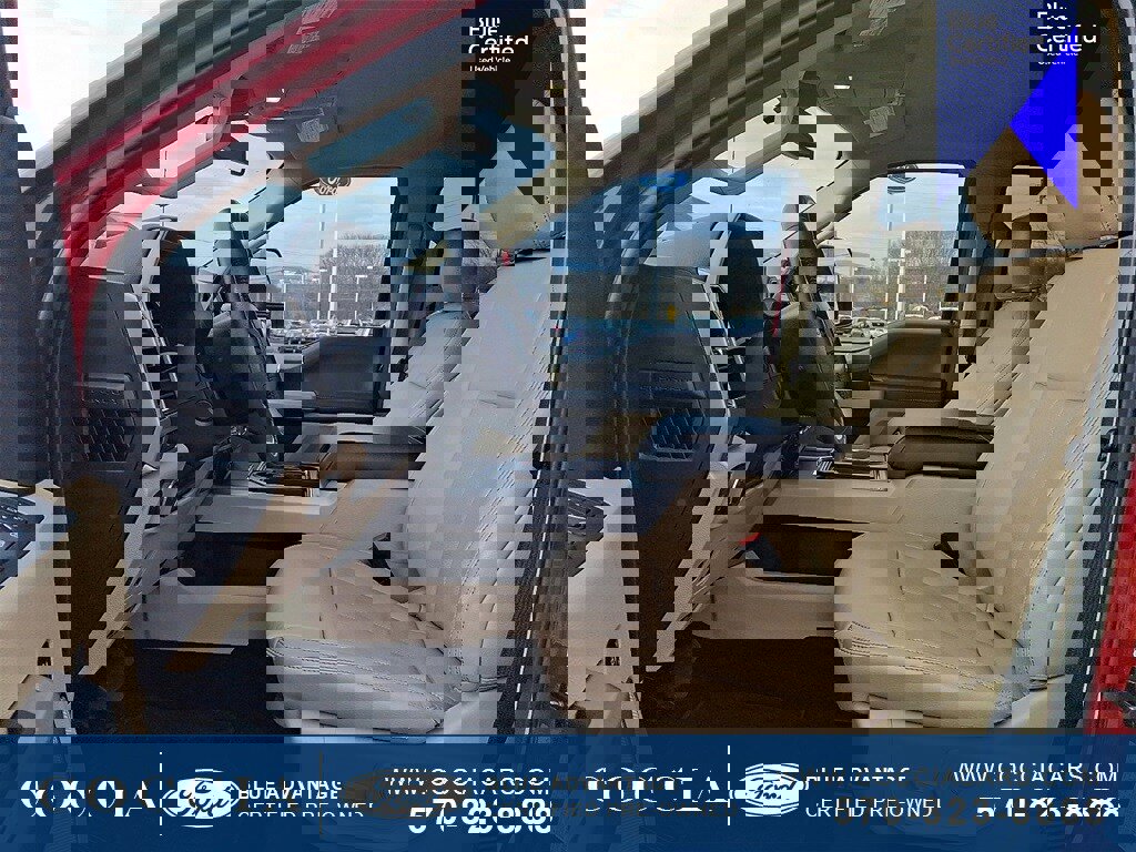 Certified 2020 Ford F350 Lariat w/ Lariat Ultimate Package image 13