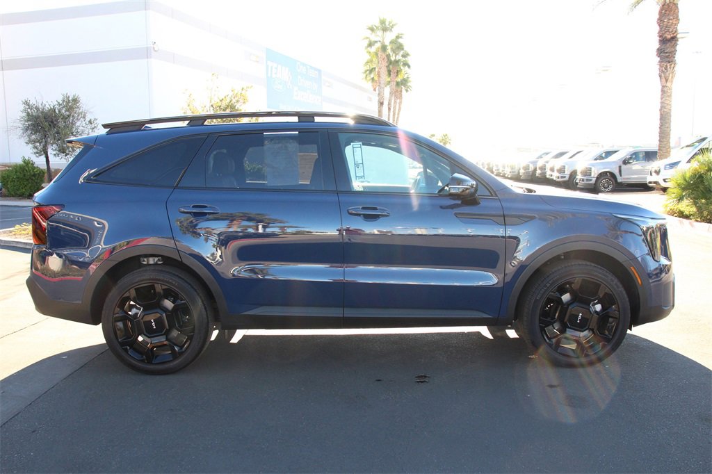 Used 2024 Kia Sorento SX Prestige w/ Olive Brown Leather Package image 10