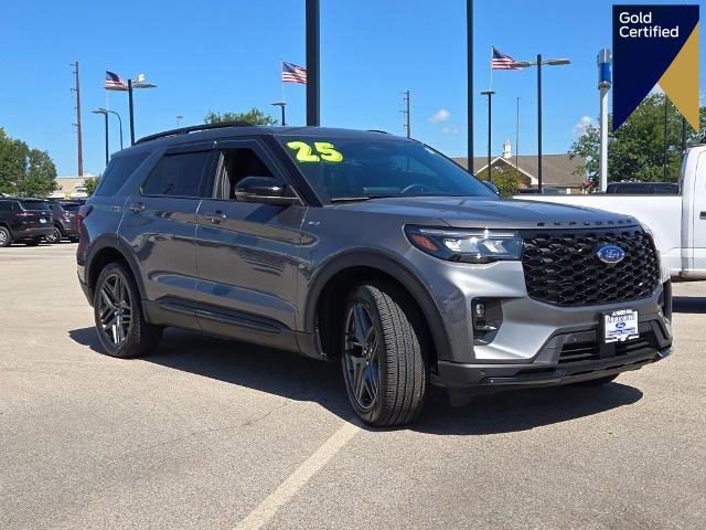 Certified 2025 Ford Explorer ST-Line w/ Premium Package