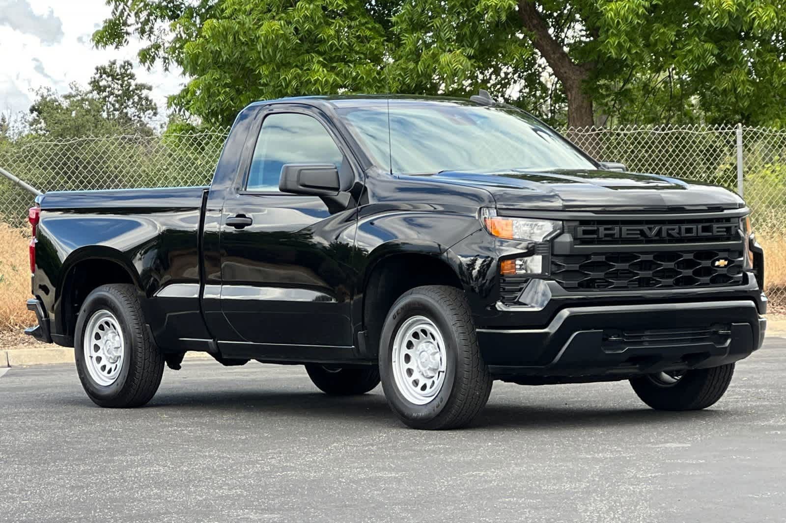 Used 2026 Chevrolet Silverado 1500 W/T w/ WT Value Package image 7