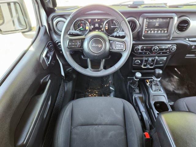 Used 2023 Jeep Wrangler Unlimited w/ Convenience Group AWD/4WD image 13