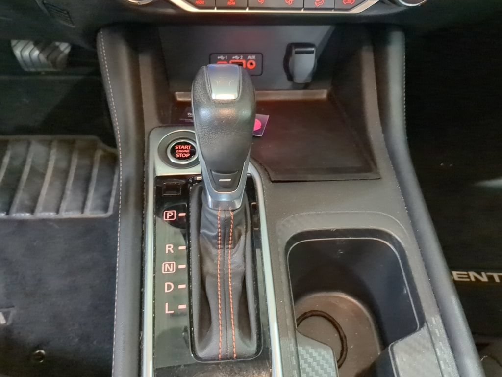 Used 2022 Nissan Sentra SR w/ Lighting Package FWD image 16