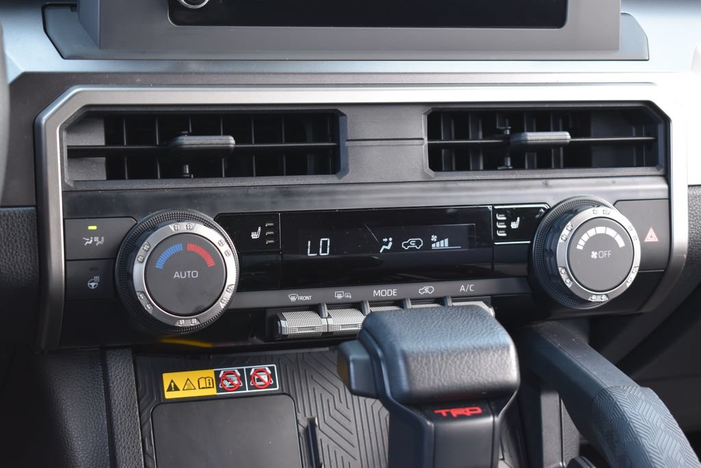 Used 2025 Toyota 4Runner TRD Off-Road AWD/4WD image 18