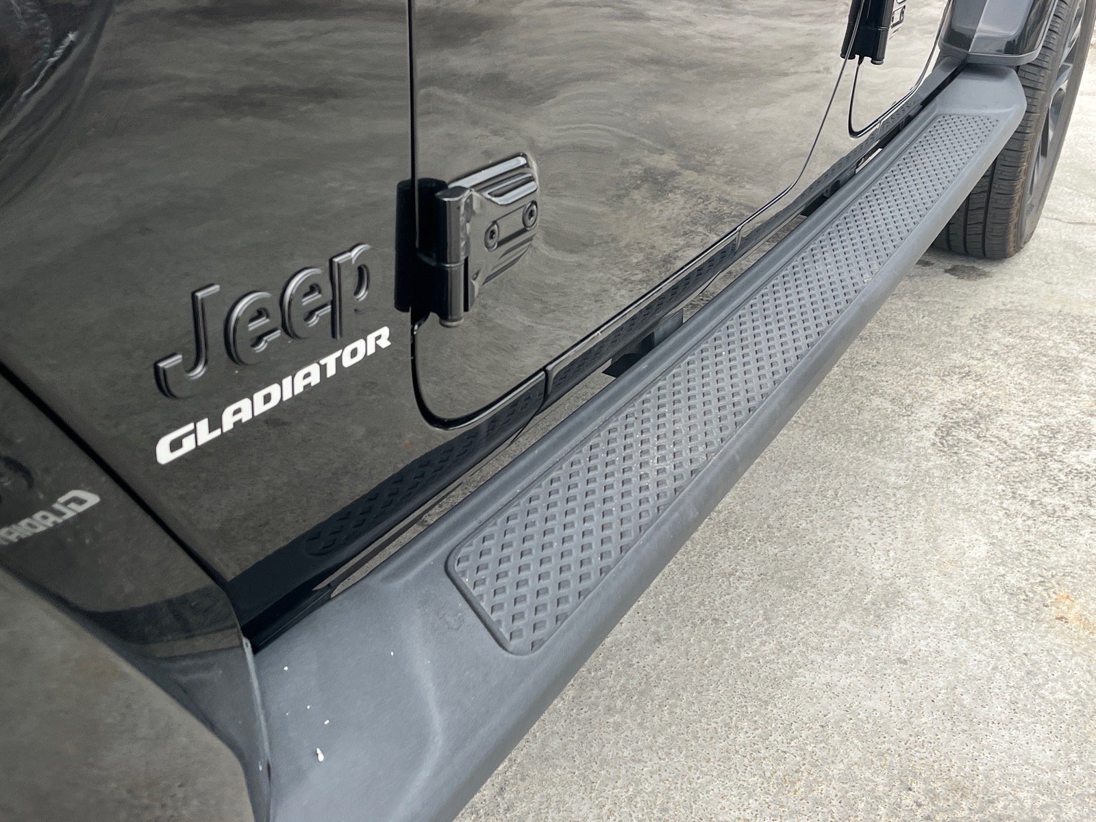 Used 2021 Jeep Gladiator Overland AWD/4WD image 20
