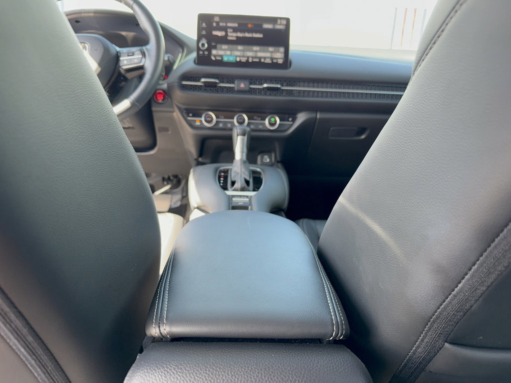 Used 2023 Honda HR-V EX-L image 30