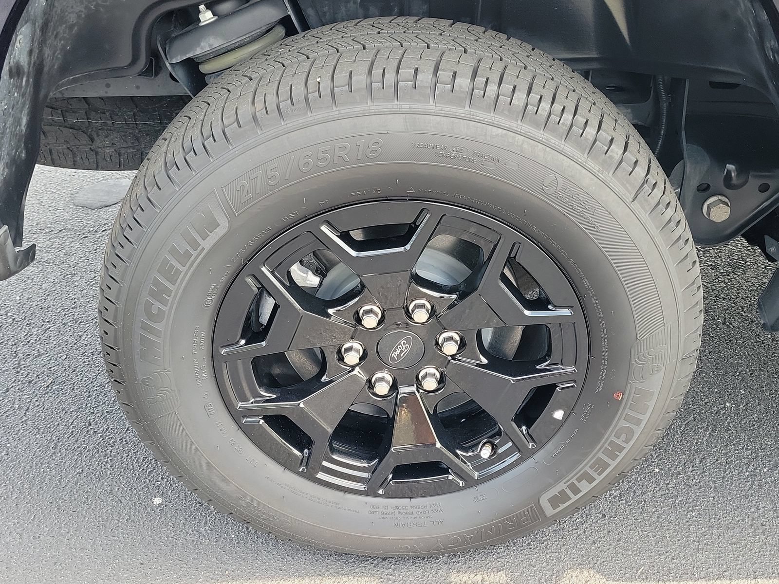 Certified 2025 Ford F150 Lightning XLT AWD/4WD image 5