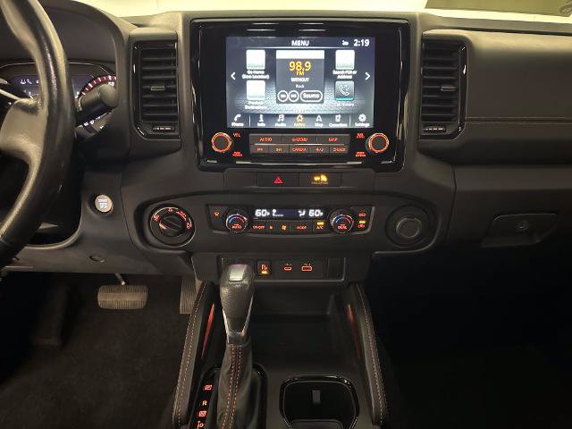 Used 2022 Nissan Frontier PRO-4X w/ Technology Package AWD/4WD image 17