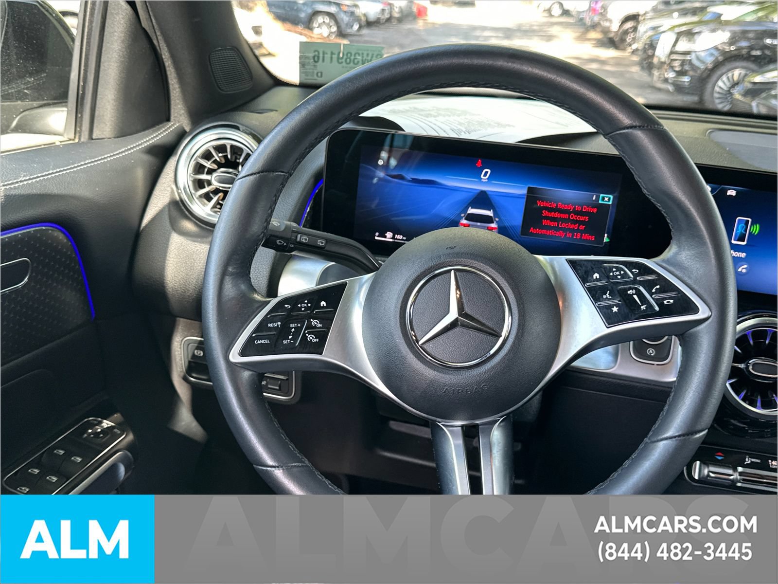 Used 2025 Mercedes-Benz GLB 250 image 28