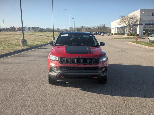 Used 2023 Jeep Compass Trailhawk image 8