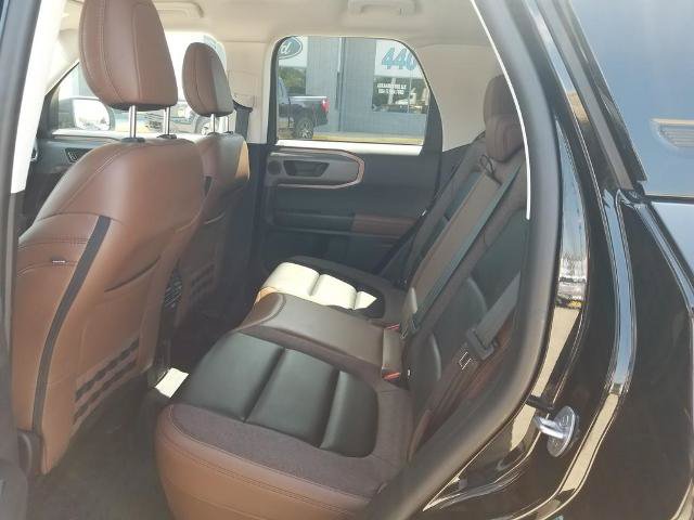 Certified 2025 Ford Bronco Sport Outer Banks w/ Outer Banks Tech Package+ AWD/4WD image 15