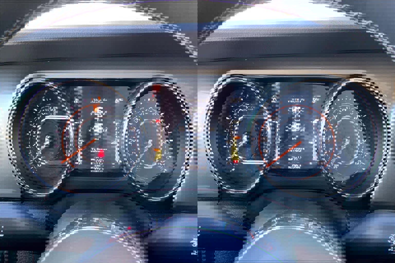 Used 2023 Jeep Gladiator Overland image 25