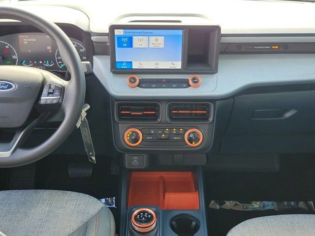 Certified 2024 Ford Maverick XLT image 20