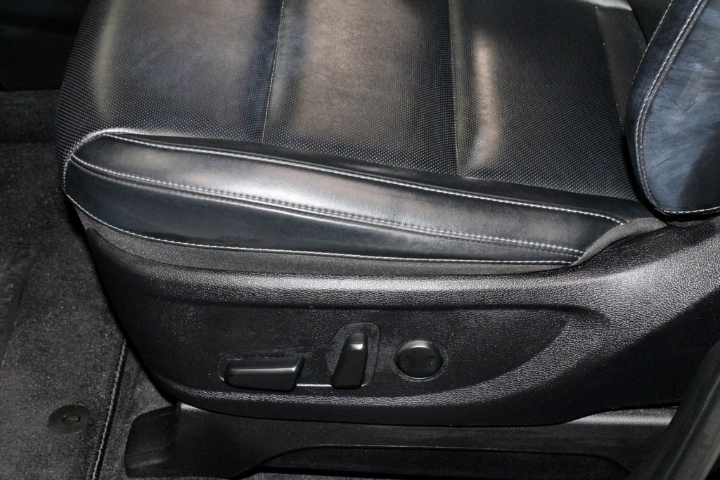 Used 2025 Kia Telluride S AWD/4WD image 25
