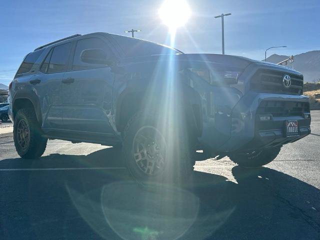 Used 2025 Toyota 4Runner SR5 AWD/4WD image 8