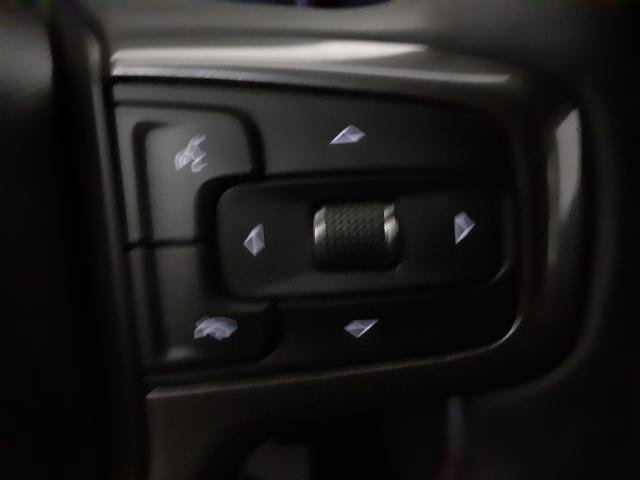 Used 2023 Chevrolet Suburban RST w/ Luxury Package AWD/4WD image 12