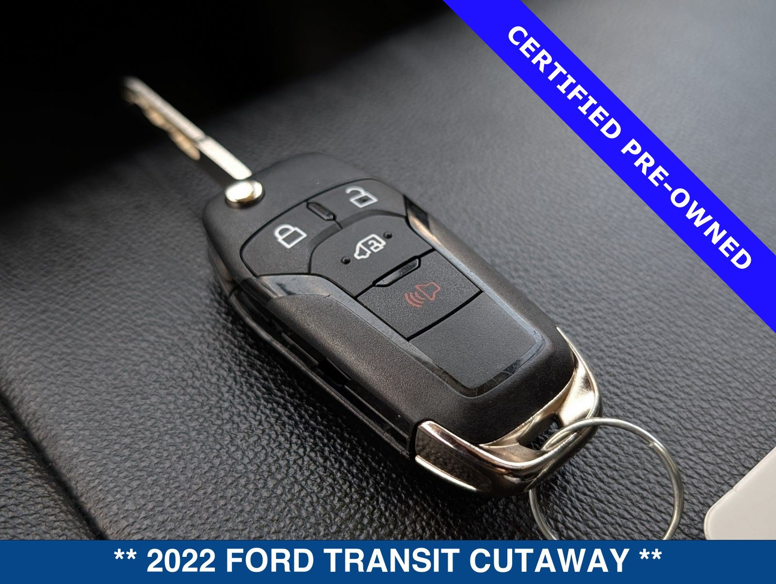Certified 2022 Ford Transit 350 DRW RWD image 29