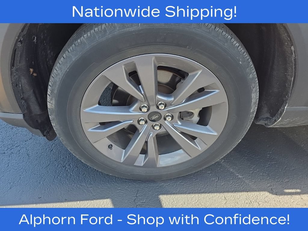 Certified 2023 Ford Explorer XLT w/ Equipment Group 202A AWD/4WD image 5