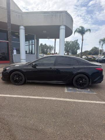 Used 2026 Toyota Camry SE FWD image 3