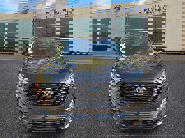 Certified 2022 Ford Edge SE w/ Black Appearance Package image 2