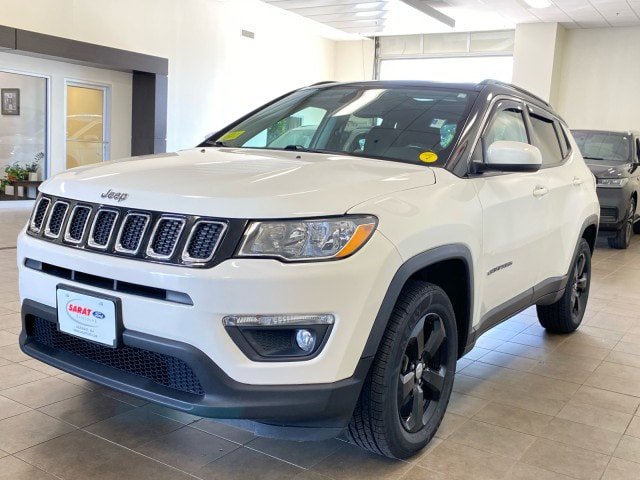 Used 2018 Jeep Compass Latitude w/ Cold Weather Group AWD/4WD image 4