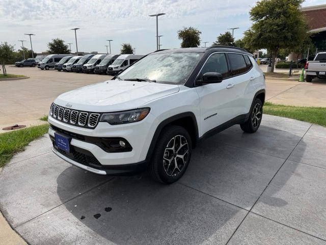 Used 2026 Jeep Compass Limited AWD/4WD image 3