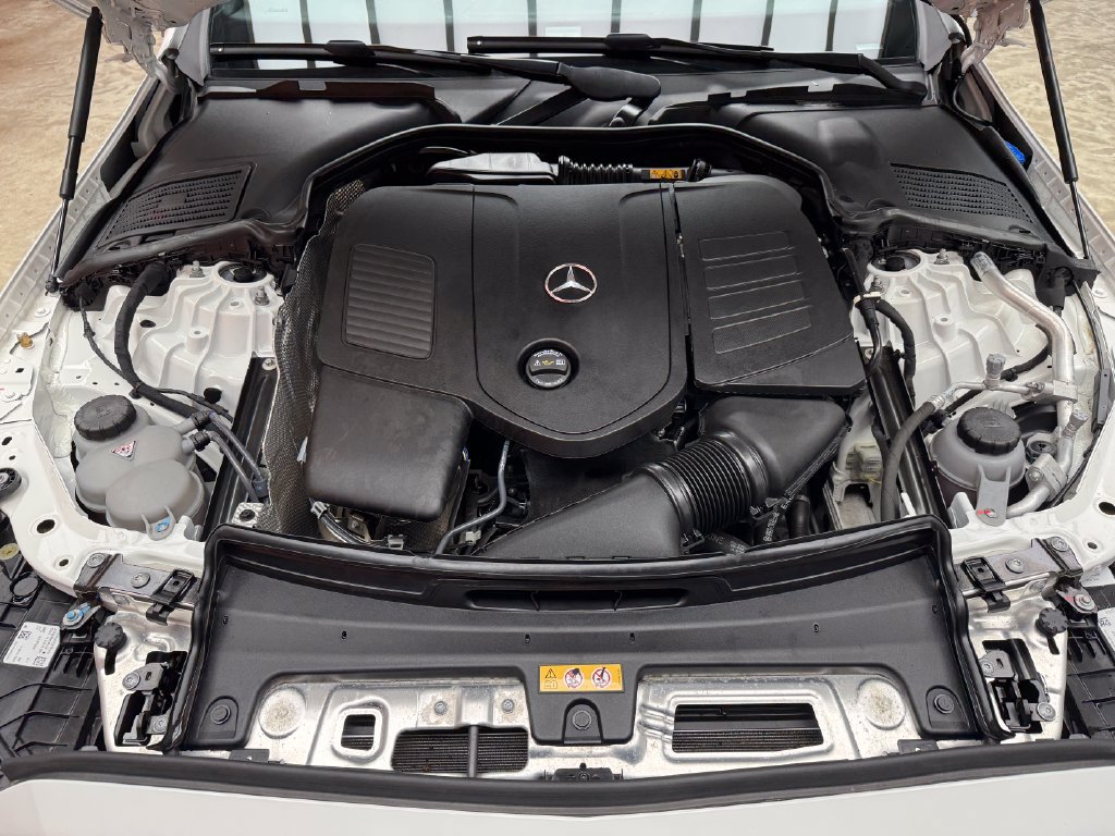Used 2024 Mercedes-Benz C 300 4MATIC Sedan image 28