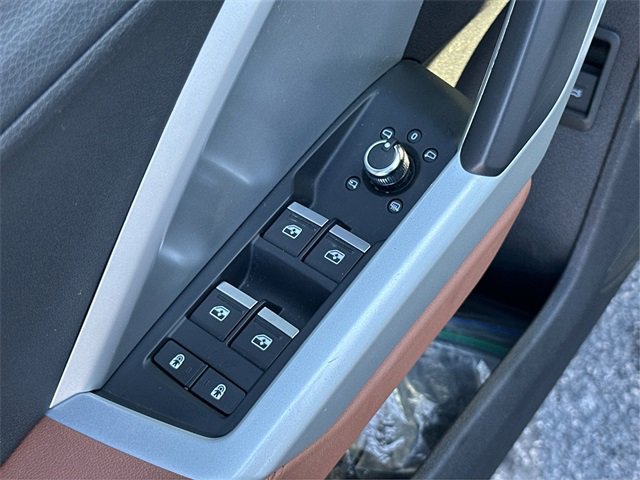 Used 2021 Audi Q3 2.0T Premium Plus w/ Premium Plus Package image 25