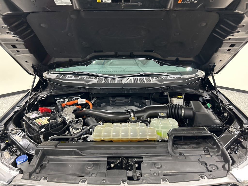 Certified 2022 Ford F150 Lariat w/ Equipment Group 502A High image 36